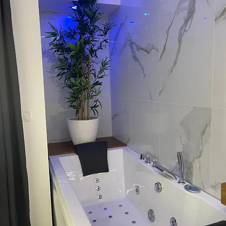ベッド・アンド・ブレックファスト Maridda-experience Rooms- ジャルディーニ・ナクソス